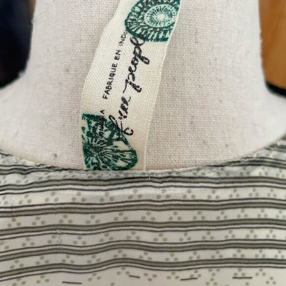 FREE PEOPLE sleeveless lined chiffon overlay dress - Picture 5 of 8